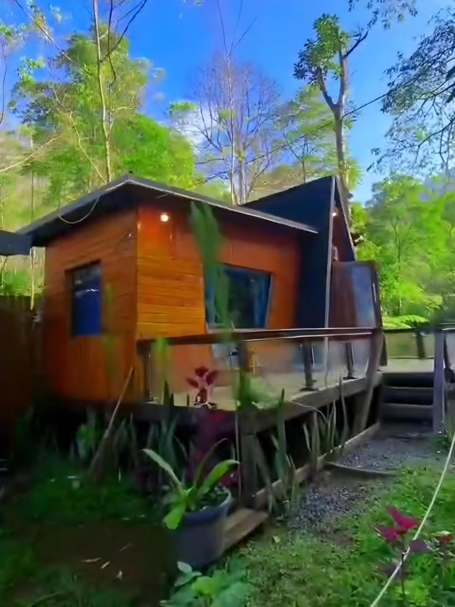 Penginapan Nuansa Riung Gunung Hotel Pangalengan Ngoại thất bức ảnh