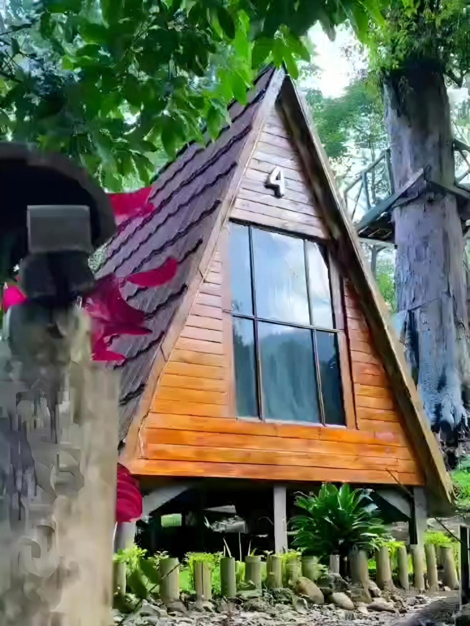 Penginapan Nuansa Riung Gunung Hotel Pangalengan Ngoại thất bức ảnh